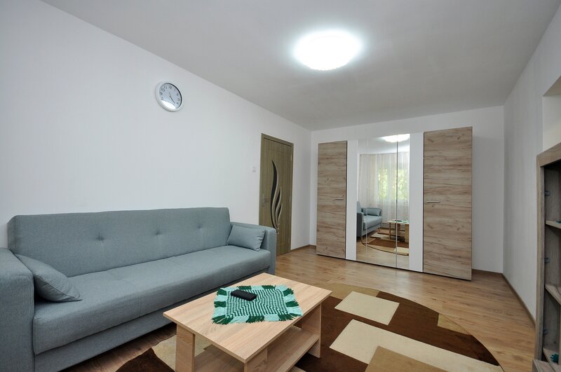 Crangasi, bd. Constructorilor, 10 min. metrou, apartament 2 camere mobilat