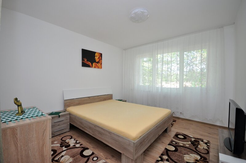 Crangasi, bd. Constructorilor, 10 min. metrou, apartament 2 camere mobilat